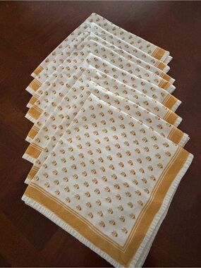 Williams Sonoma Set of Napkins (8) “Jardan”